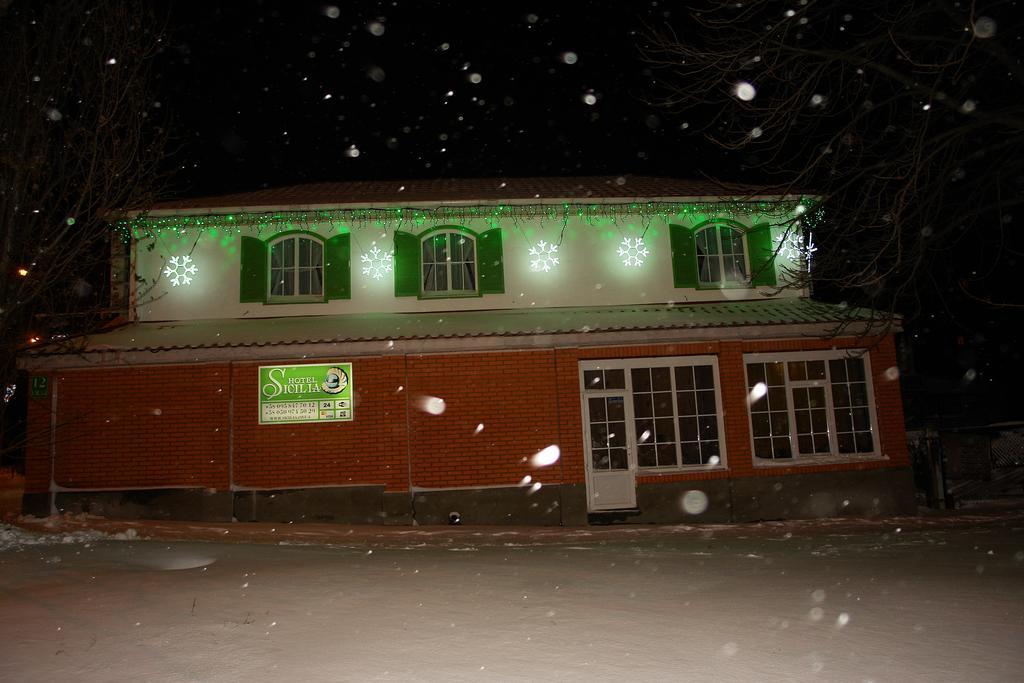 Hotel Sicilia Czarnomorsk Zewnętrze zdjęcie