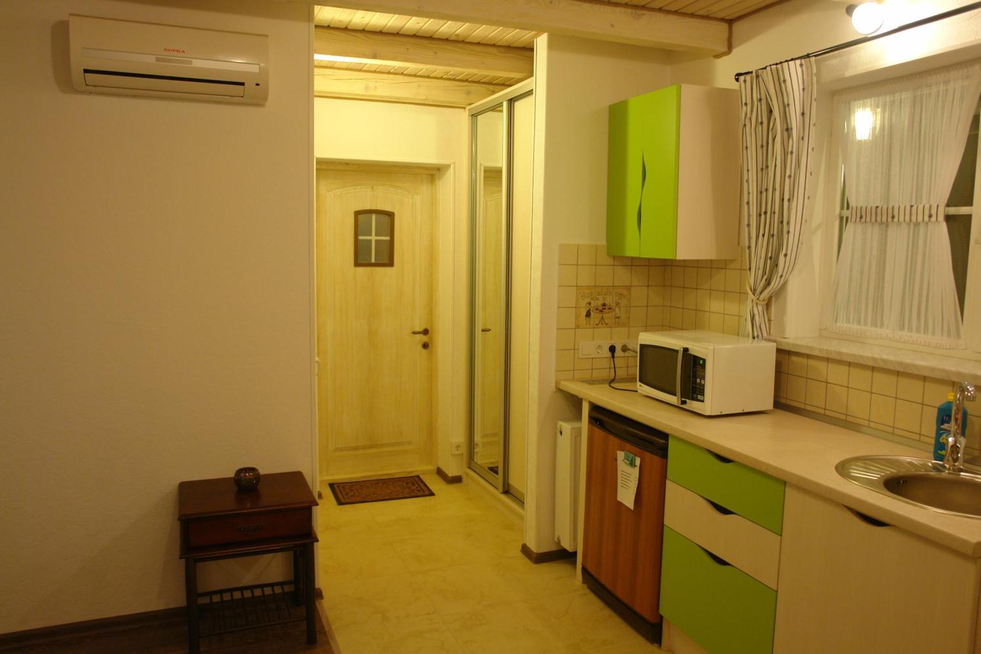 Hotel Sicilia Czarnomorsk Zewnętrze zdjęcie