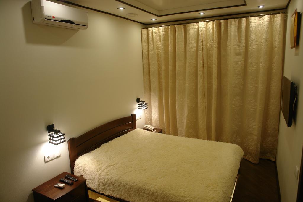 Hotel Sicilia Czarnomorsk Zewnętrze zdjęcie